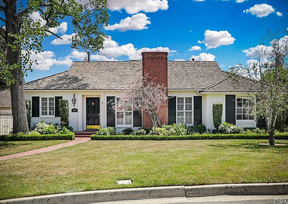 1st image of 2830 Somerset Pl