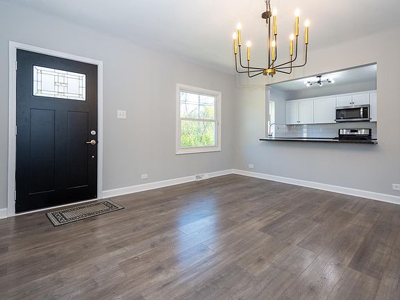 4th image of 24707 W Highwoods Dr