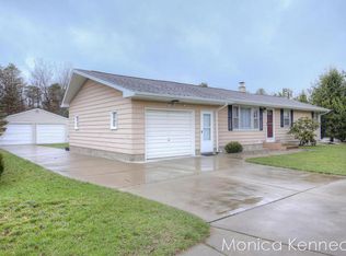 9301 Alpine Ave NW, Sparta, MI 49345