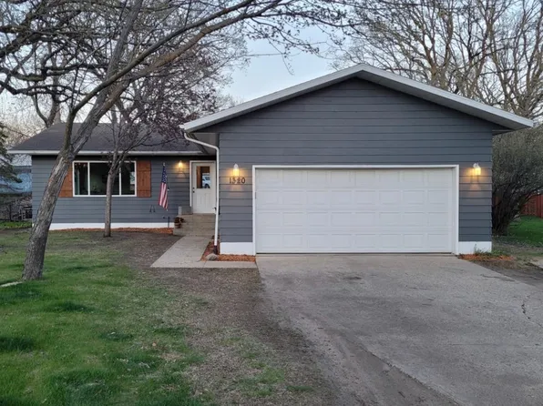 1320 Lori Ave, Detroit Lakes, MN 56501