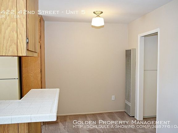 5th image of 4422 42nd St APT 5