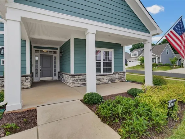 570 Tarrant Xing, Kernersville, NC 27284