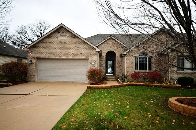 1st image of 739 River Bluff Dr