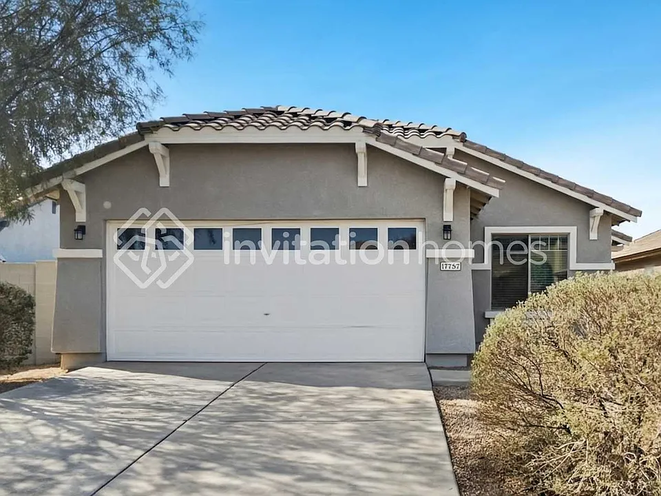 17757 W Redfield Rd