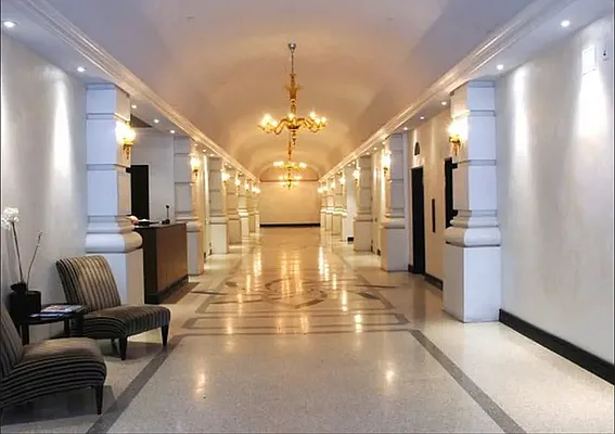 Rented by Compass | media 3