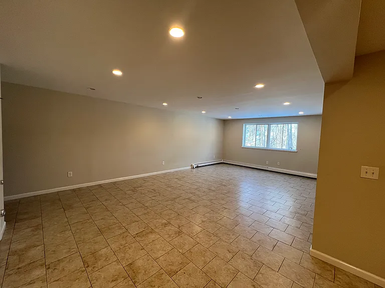 244 West St #A5 — Photo 5