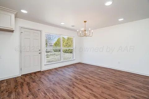 4th image of 4336 Mesa Cir