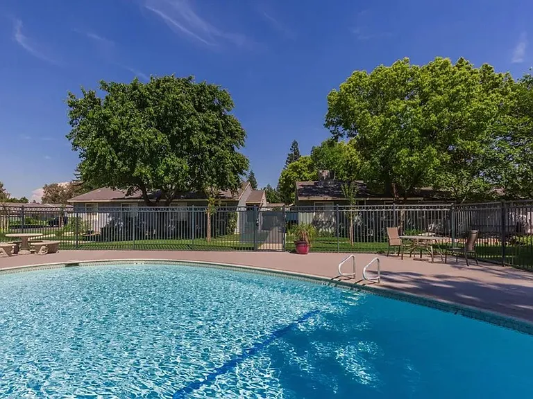 Welcome Home to The Villa Apartments! — Photo 8