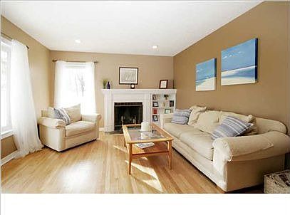 2nd image of 3261 Eastern Ave NE