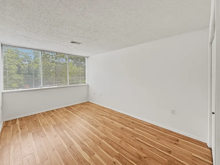 1822 Metzerott Rd #A4 — Photo 13