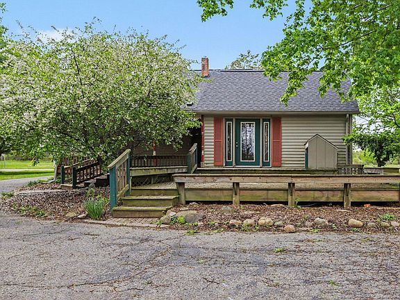 2nd image of 12421 Michigan Ave E