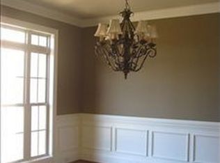 109 Crest Hill Dr, Fountain Inn, SC 29644