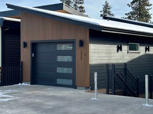 1449 NW Ogden Ave #1, Bend, OR 97703