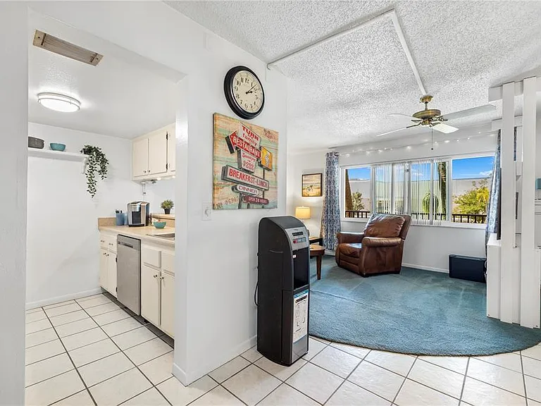 2525 W Bay Dr #C21 — Photo 10