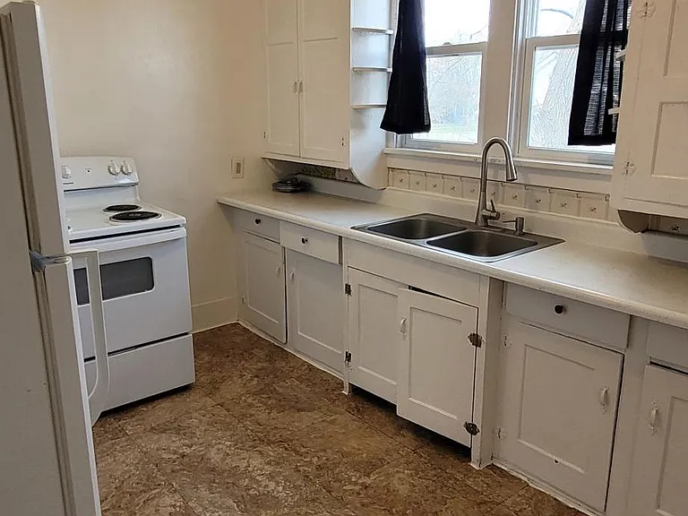 15 Jericho Rd #B — Photo 6