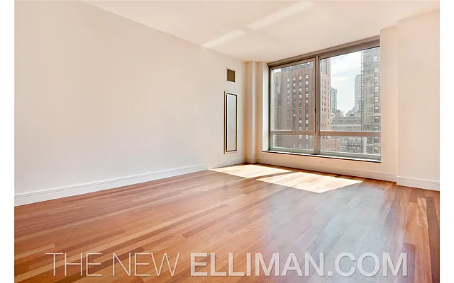 Rented by Douglas Elliman | media 14