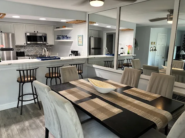 104 S Frankfort Ave — Photo 4
