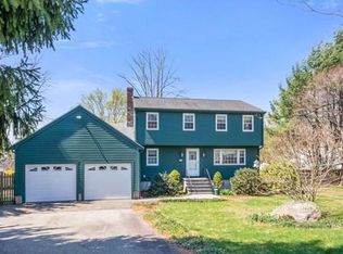33 Ohlson Cir, Medway, MA 02053