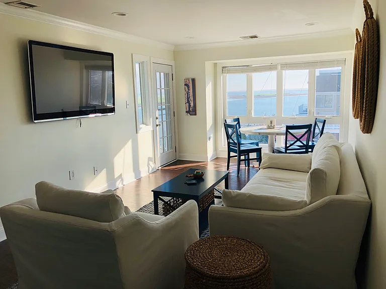 9501 Sunset Dr #15 — Photo 3