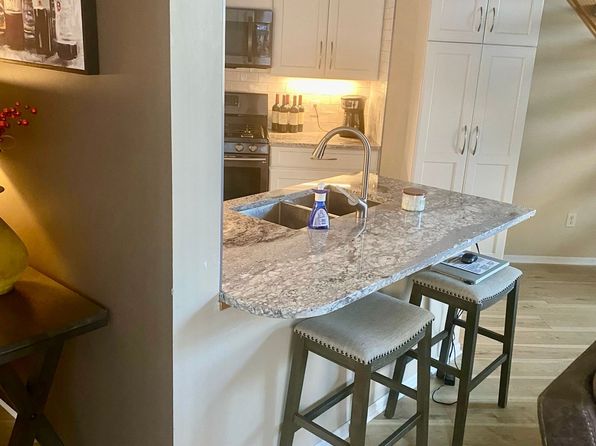 139 N Aspen Ct Unit 2