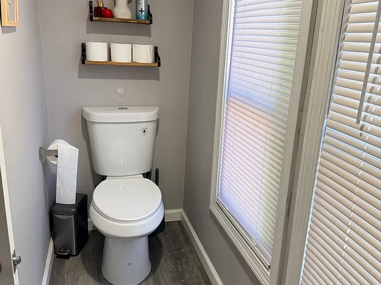 18 Lawton St #2 — Photo 19
