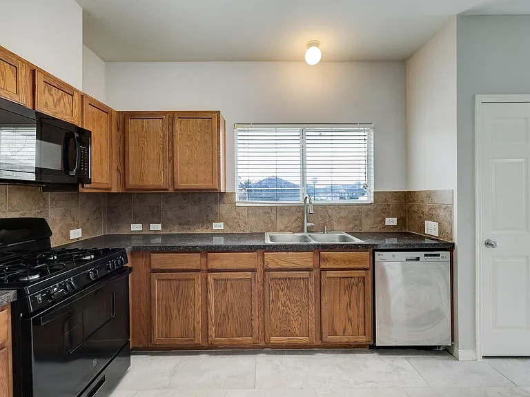 6302 Provident Green Dr — Photo 6