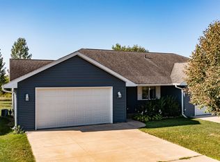 495 Red Tail Dr, Amherst, WI 54406