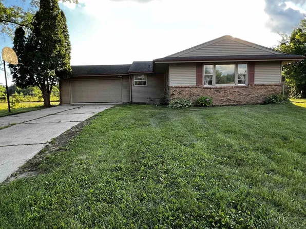 1224 Bedford Ln, Rockford, IL 61107