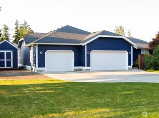 302 Harrison St, Nooksack, WA 98276