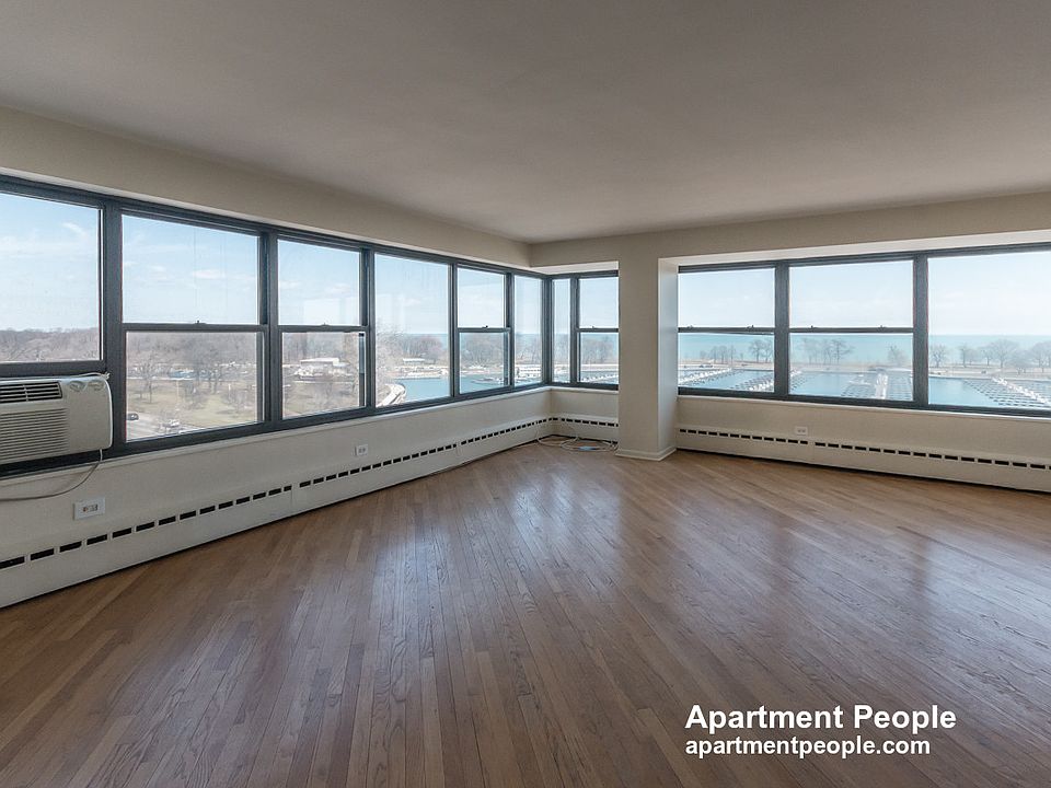 1st image of 3410 N Lake Shore Dr APT 8D