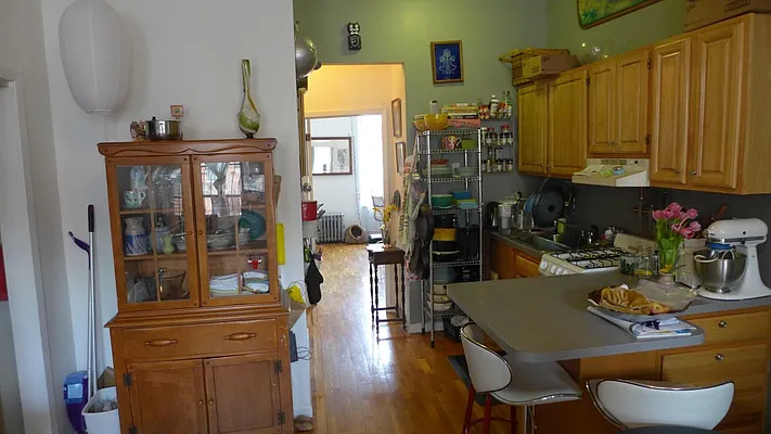 Rented by Garfield Realty  | media 17