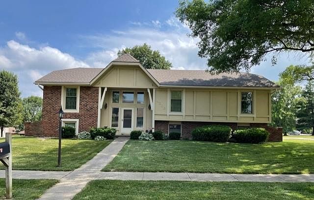 1st image of 4202 Oakland Cir