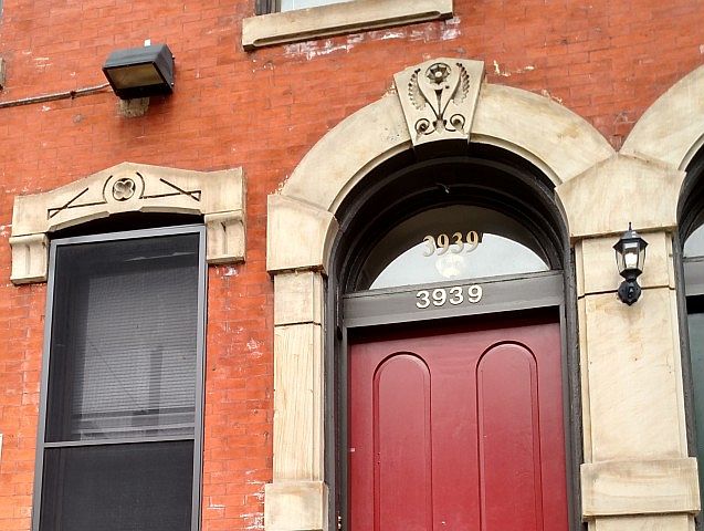 Building Photo 3