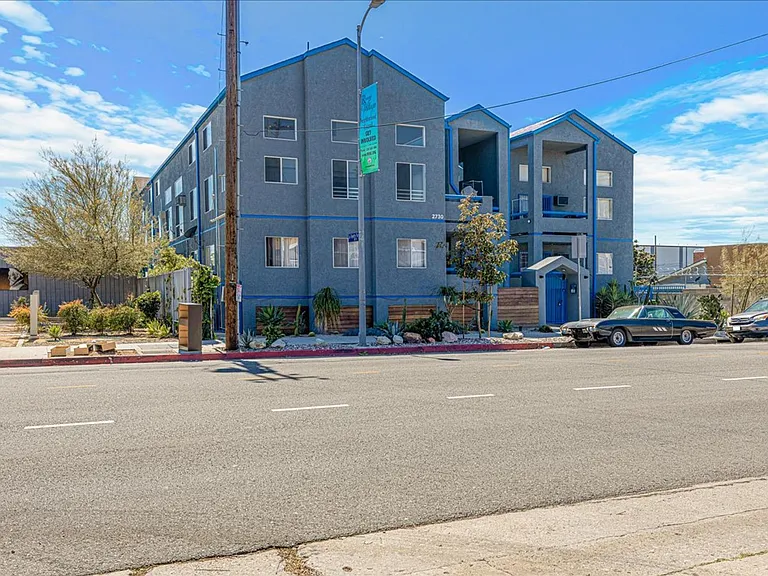 2730 W Temple St #101 — Photo 14