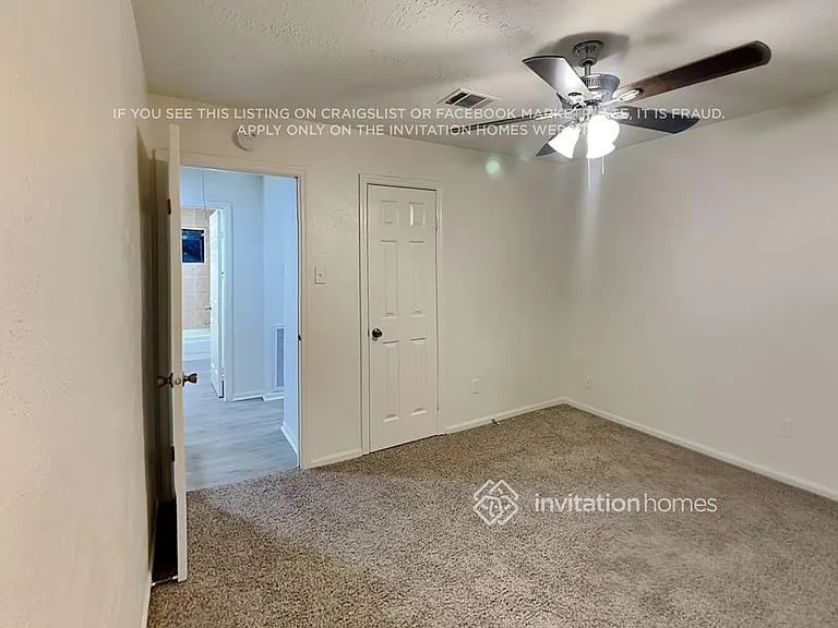 16206 Elm Point Ct — Photo 11