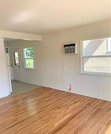 2nd image of 2804 Piedmont Ave APT A