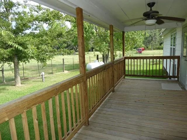 33211 Old Hempstead Rd #B — Photo 3