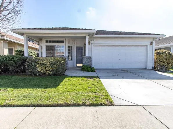 3372 Spring Crest Dr, Turlock, CA 95382
