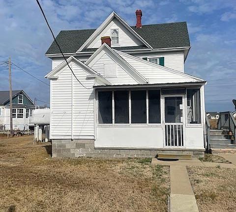 4th image of 16386 W Ridge Rd