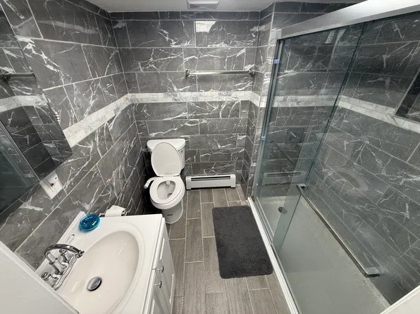 (undisclosed Address), East Meadow, NY 11554