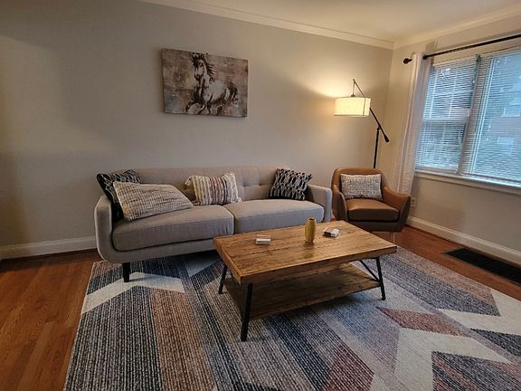 3rd image of 2466 Grinstead Dr #2