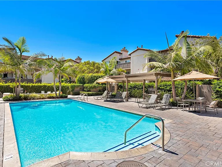 68 Corniche Dr #C — Photo 26