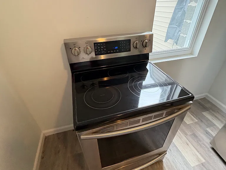 617 Pine Hill St #1 — Photo 10