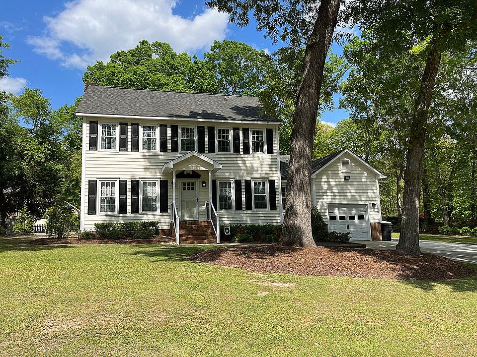 1st image of 1807 Plantation Cir