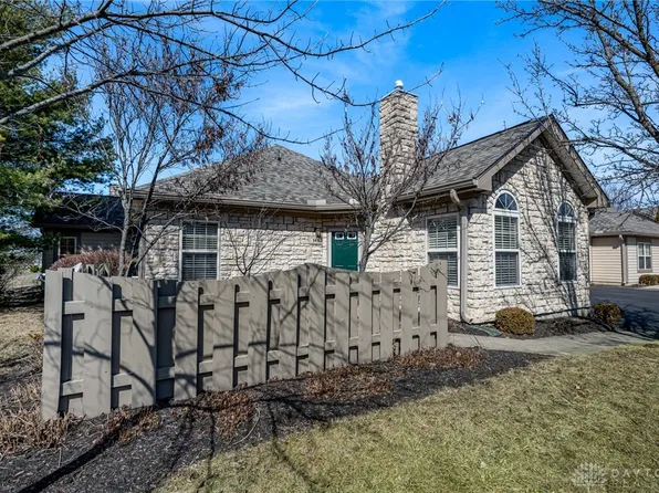 161 Villa Pointe Dr, Springboro, OH 45066