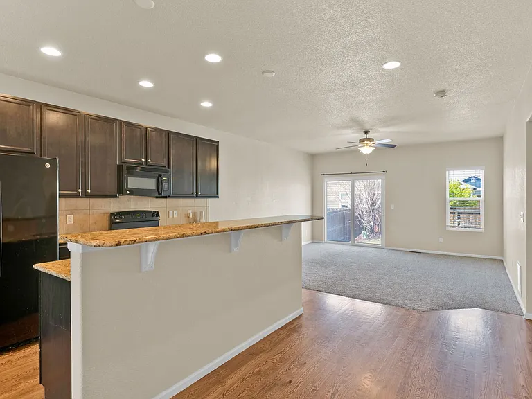 8265 Hardwood Cir — Photo 16