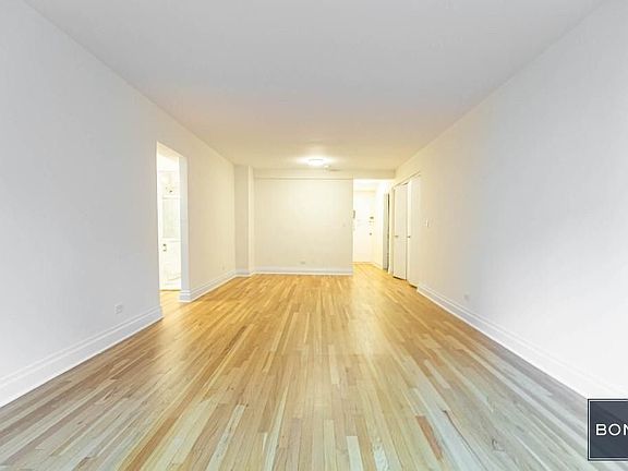 2nd image of 305 W 13th St APT 4b