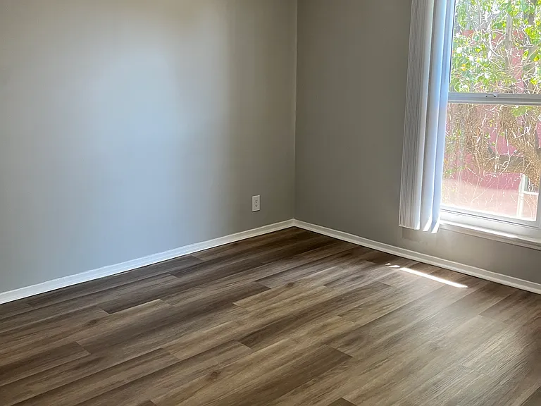 10565 Haddon Ave — Photo 5