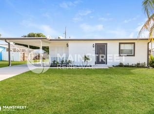 1944 Baythorne Rd, West Palm Beach, FL 33415