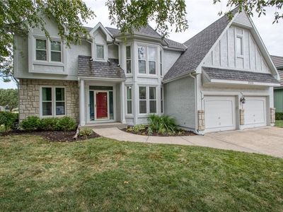 3508 NW Winding Woods Dr, Lees Summit, MO, 64064
